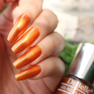 DeBelle Gel Nail Polish Aurora (Amber with Copper Glitter Nail Paint)|Non UV - Gel Finish |Chip Resistant | Seaweed Enriched Formula| Long Lasting|Cruelty and Toxic Free| 8ml